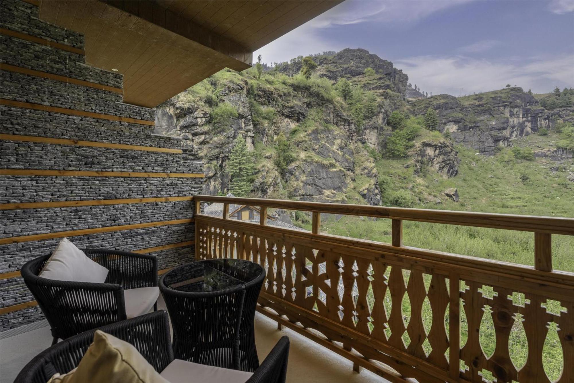 Palchan Hotel & Spa - A Member Of Radisson Individuals Retreats Manāli Zewnętrze zdjęcie